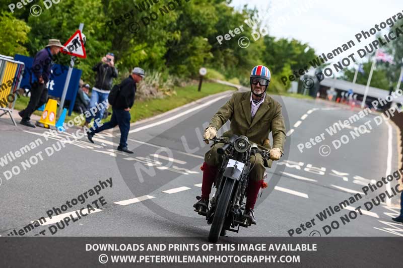 Vintage motorcycle club;eventdigitalimages;no limits trackdays;peter wileman photography;vintage motocycles;vmcc banbury run photographs